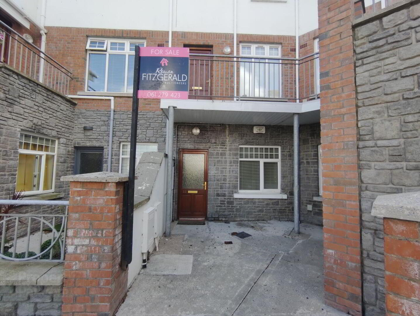 33 Cluain Dara Court 3 of 18
