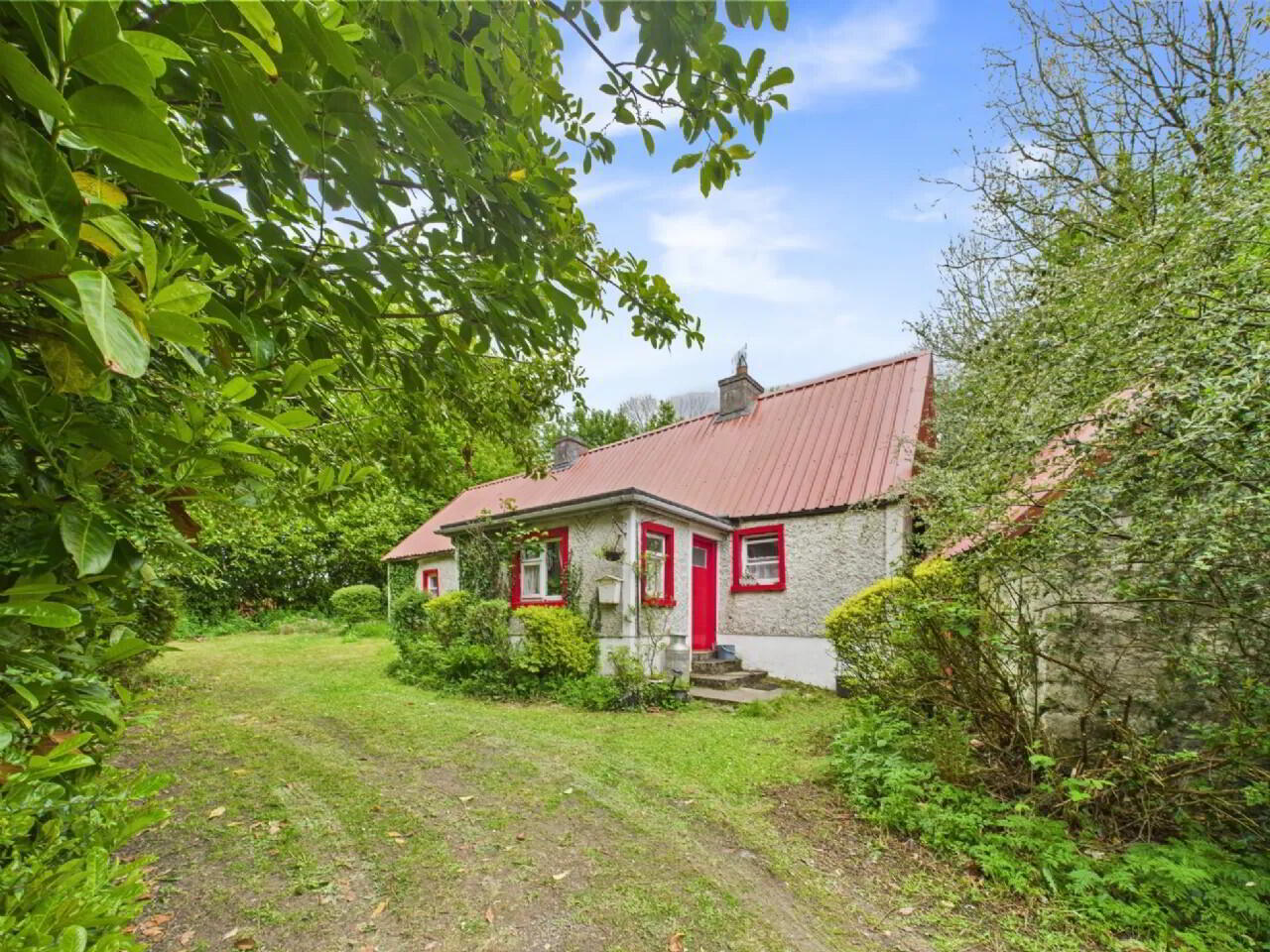 Country Cottage 1 of 17