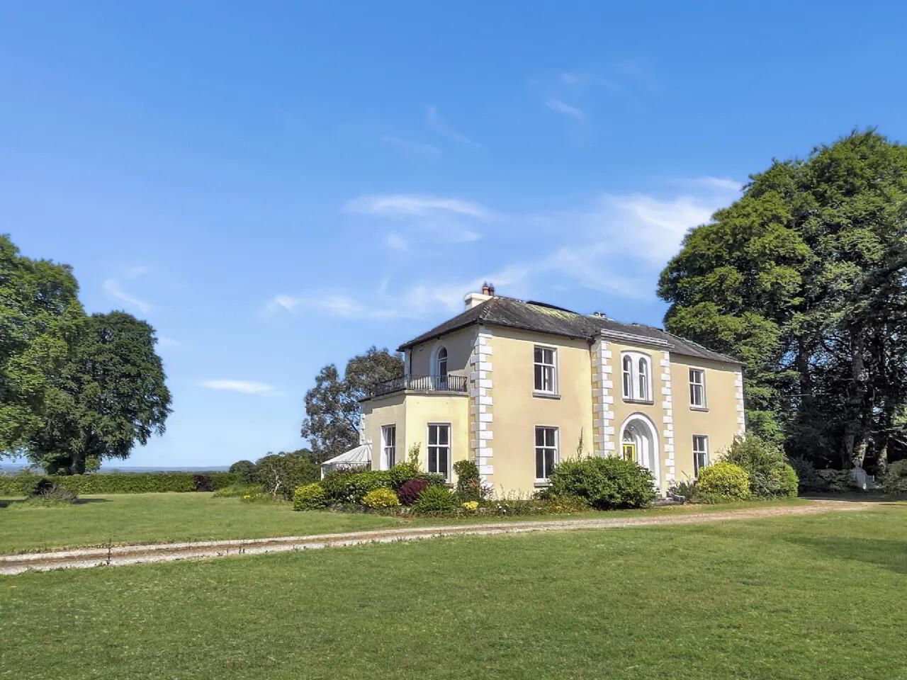 property description image