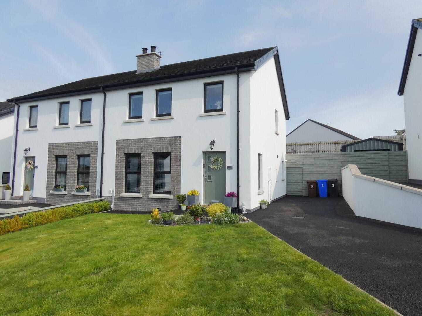 3 Millbrooke Close 1 of 30