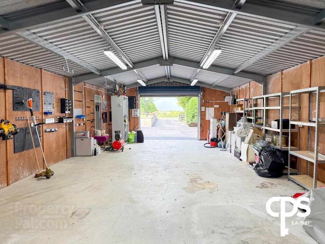 37 Corran Road 27 of 36