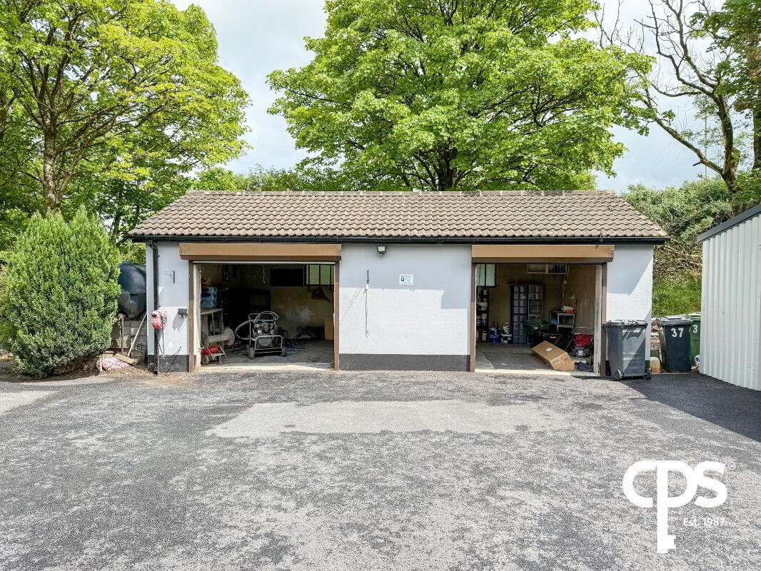 37 Corran Road 28 of 36