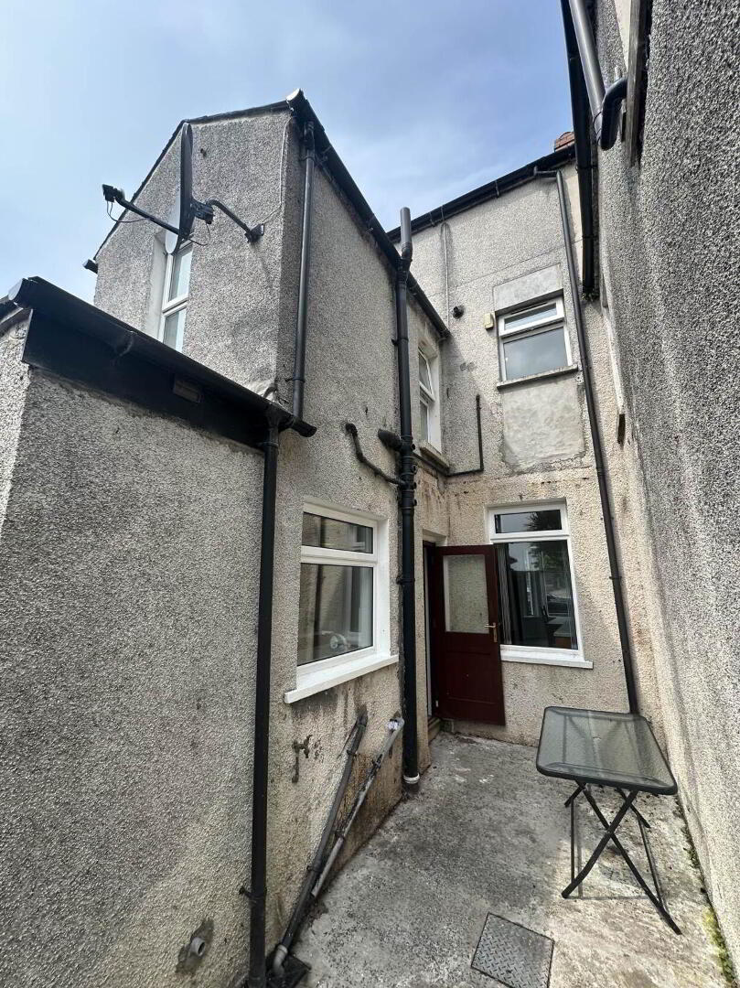 199 Alexandra Park Avenue 26 of 27