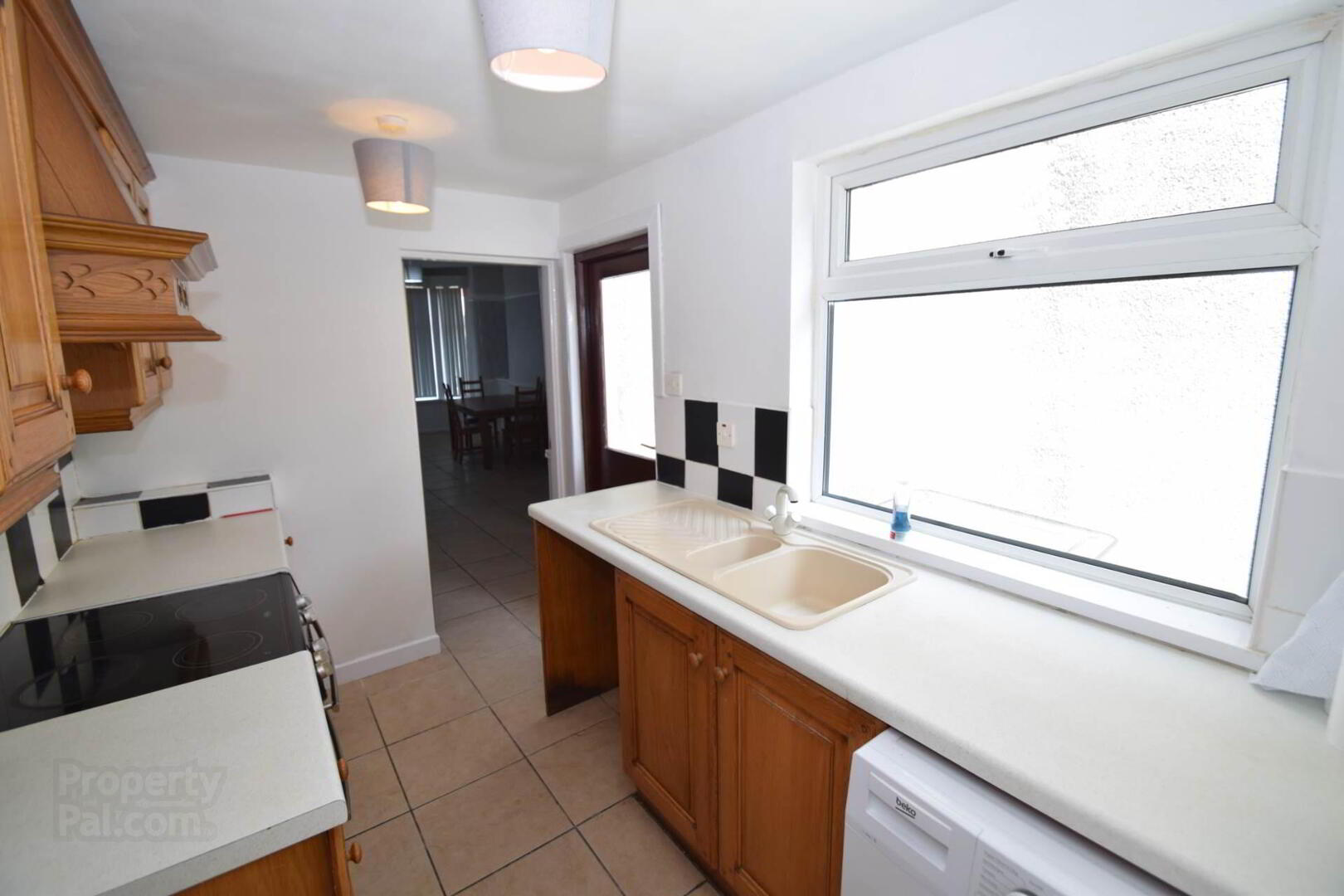 199 Alexandra Park Avenue 10 of 27