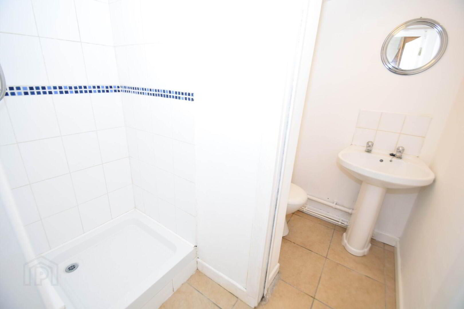 199 Alexandra Park Avenue 11 of 25