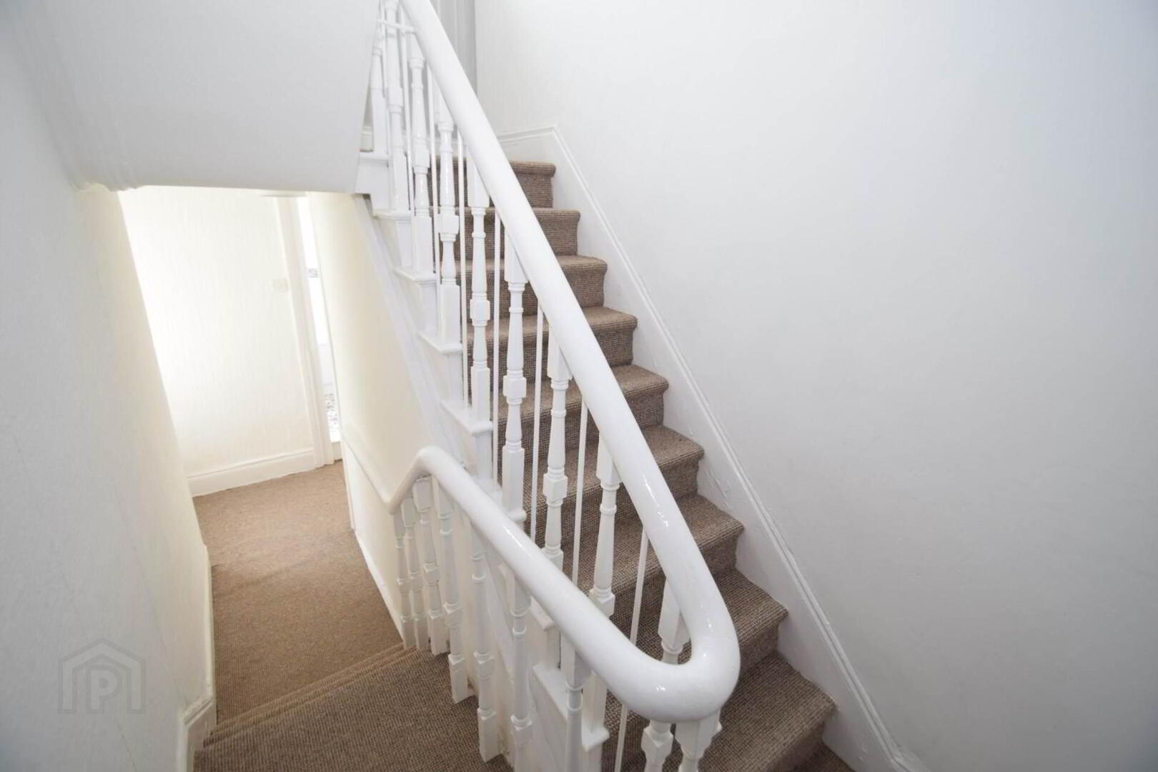 199 Alexandra Park Avenue 13 of 25