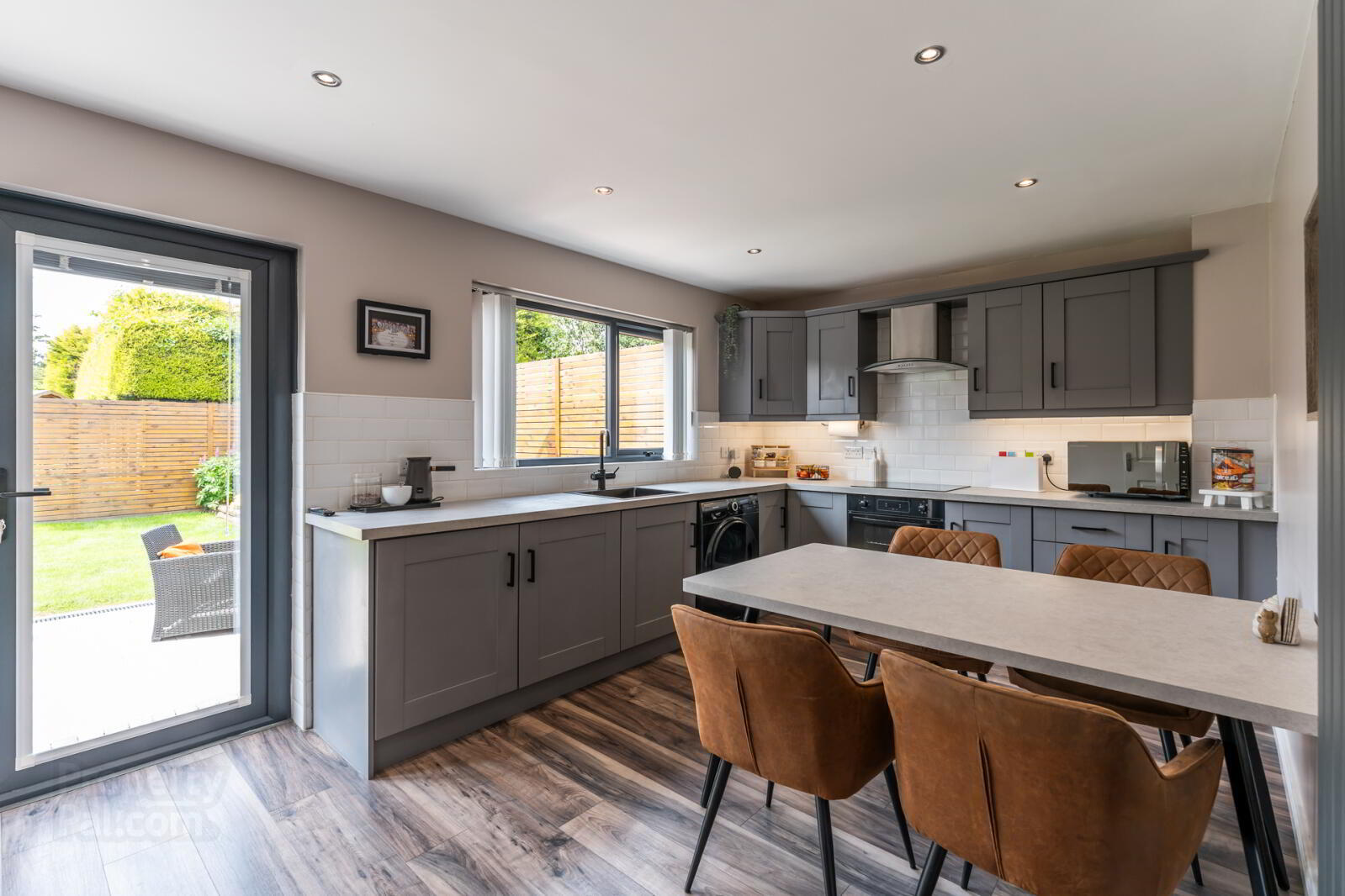9 Stonebridge Avenue 12 of 27