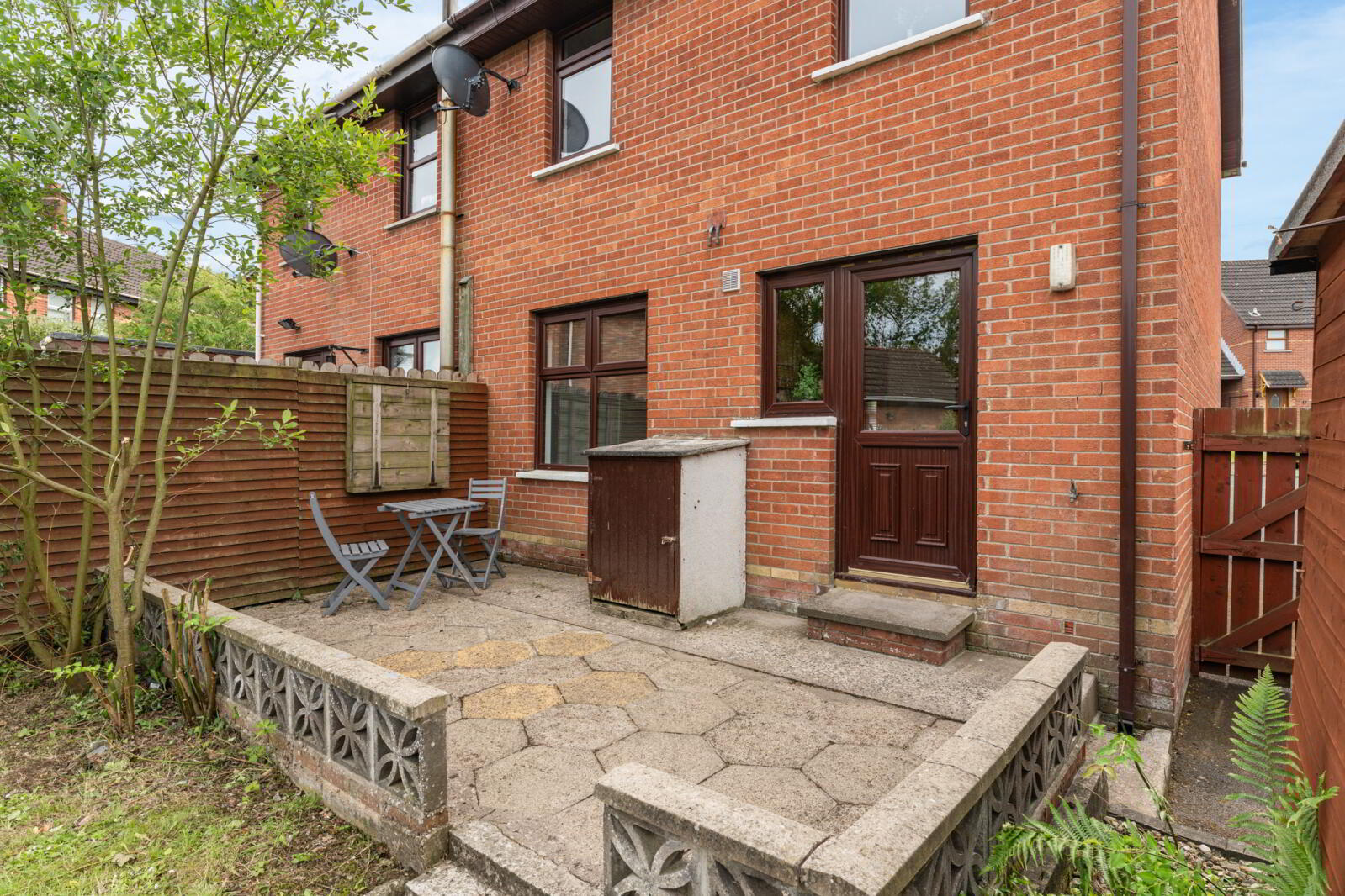 15 High Street Grove 19 of 23