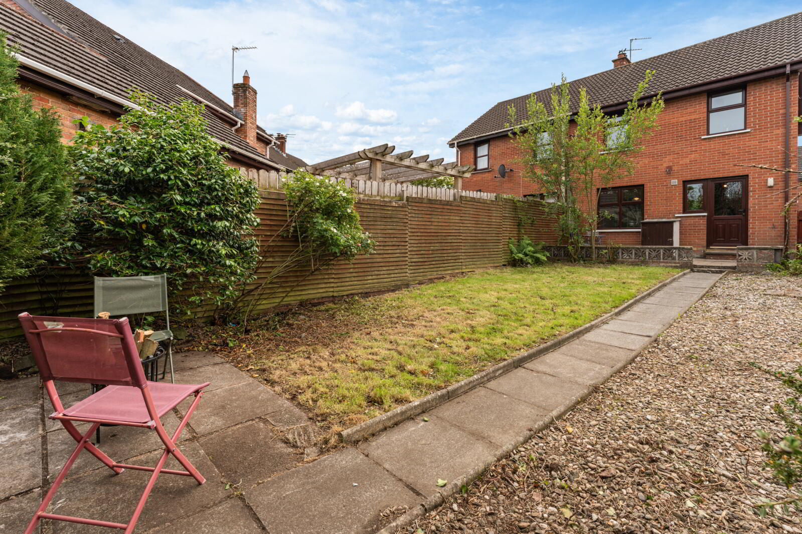 15 High Street Grove 17 of 23
