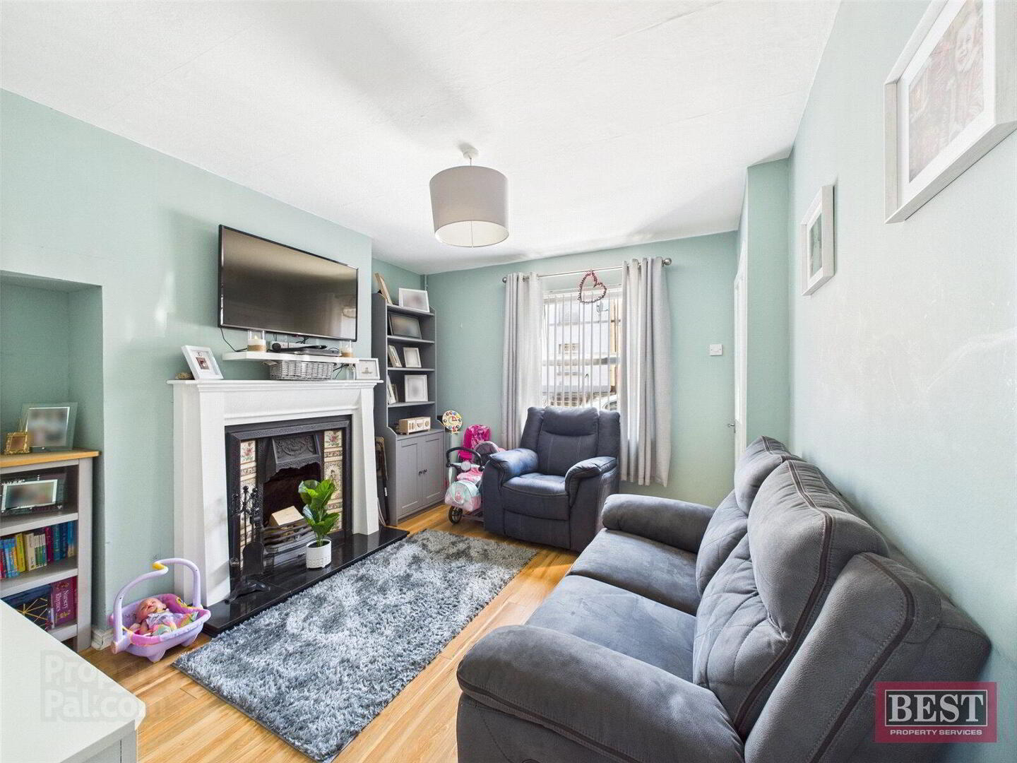 17 St. Clares Avenue 4 of 13