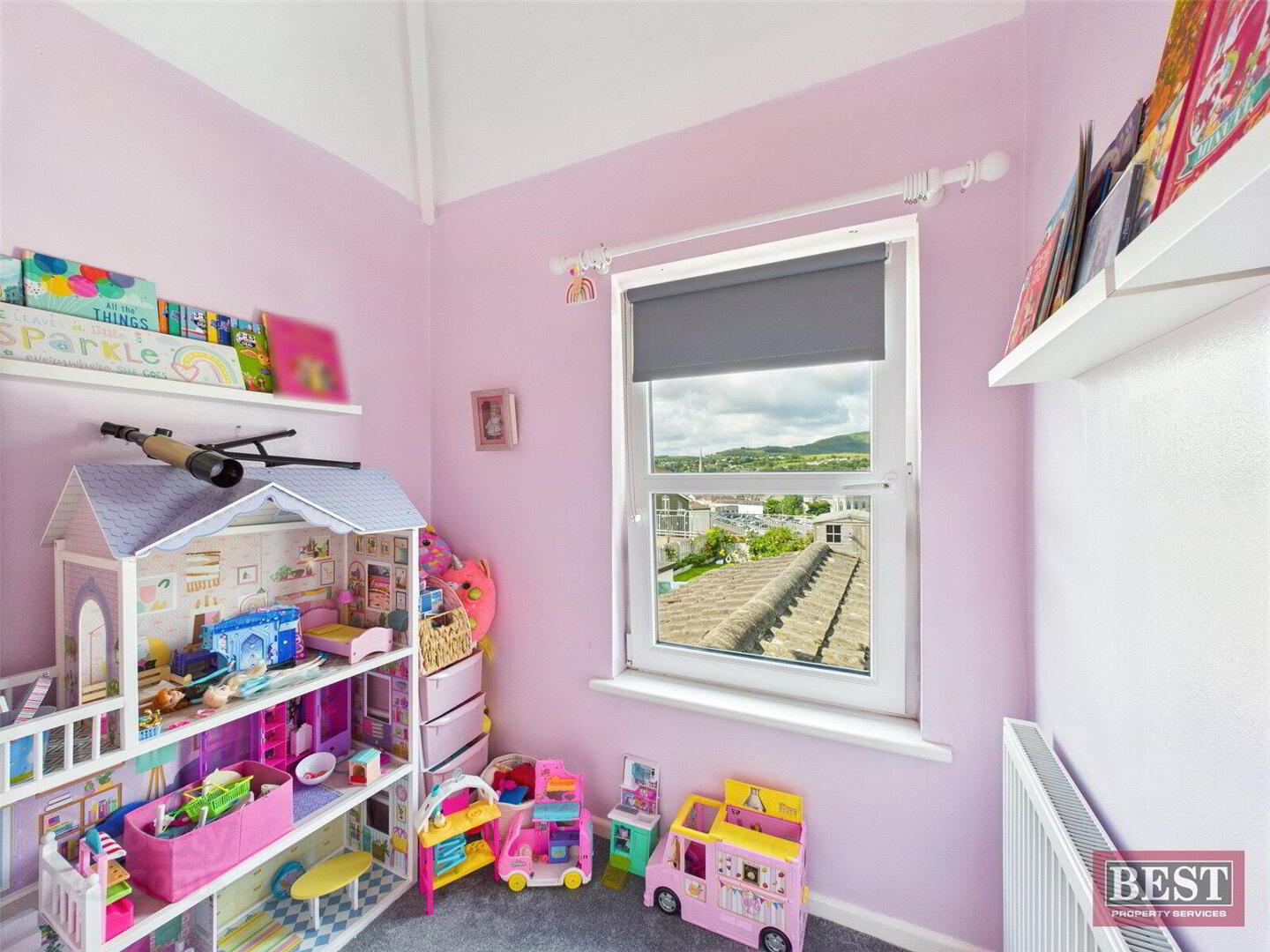 17 St. Clares Avenue 9 of 13