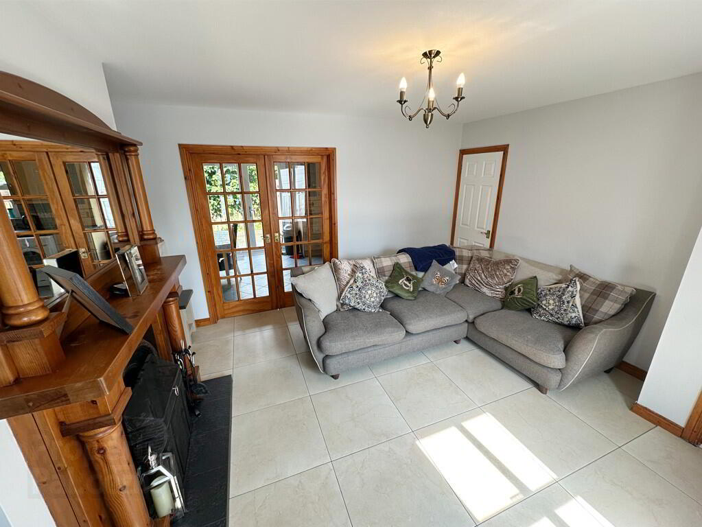 13 Chapel Hill Mews 5 of 11