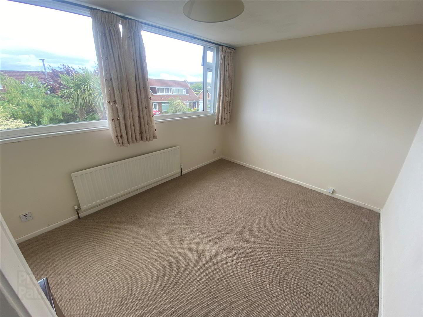 4 Forthill Close 10 of 15