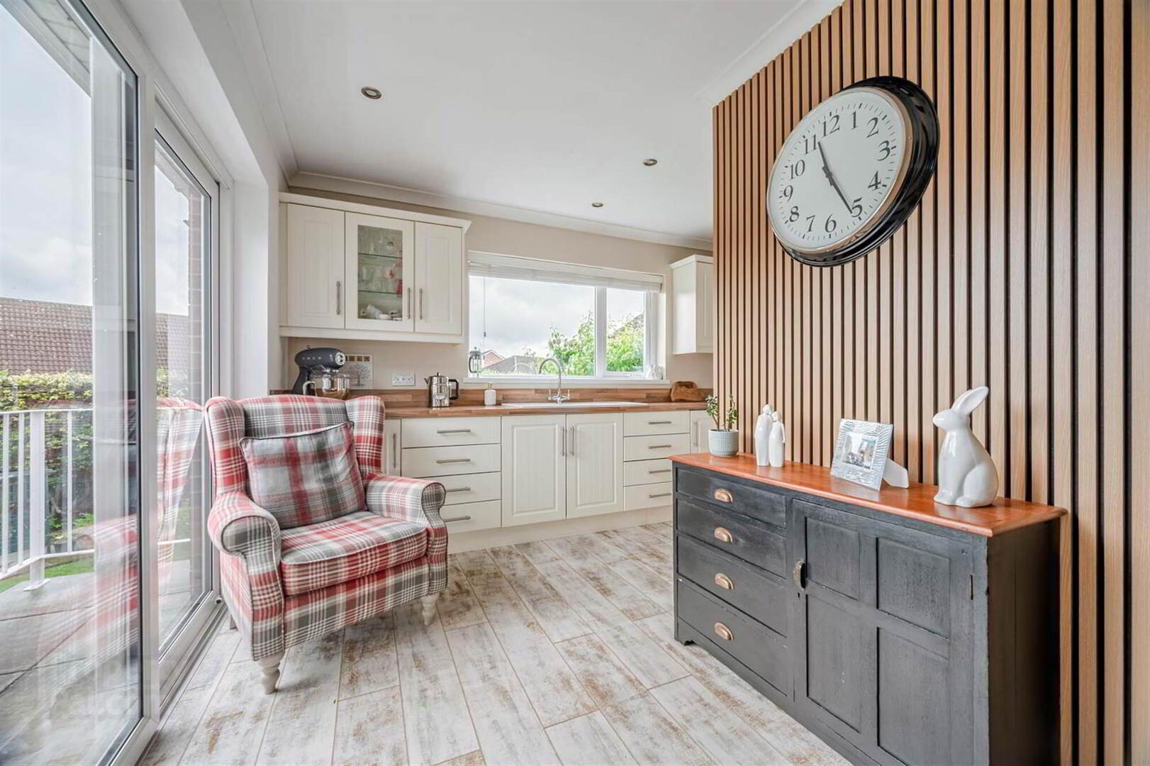 86 Newtownards Road 10 of 20