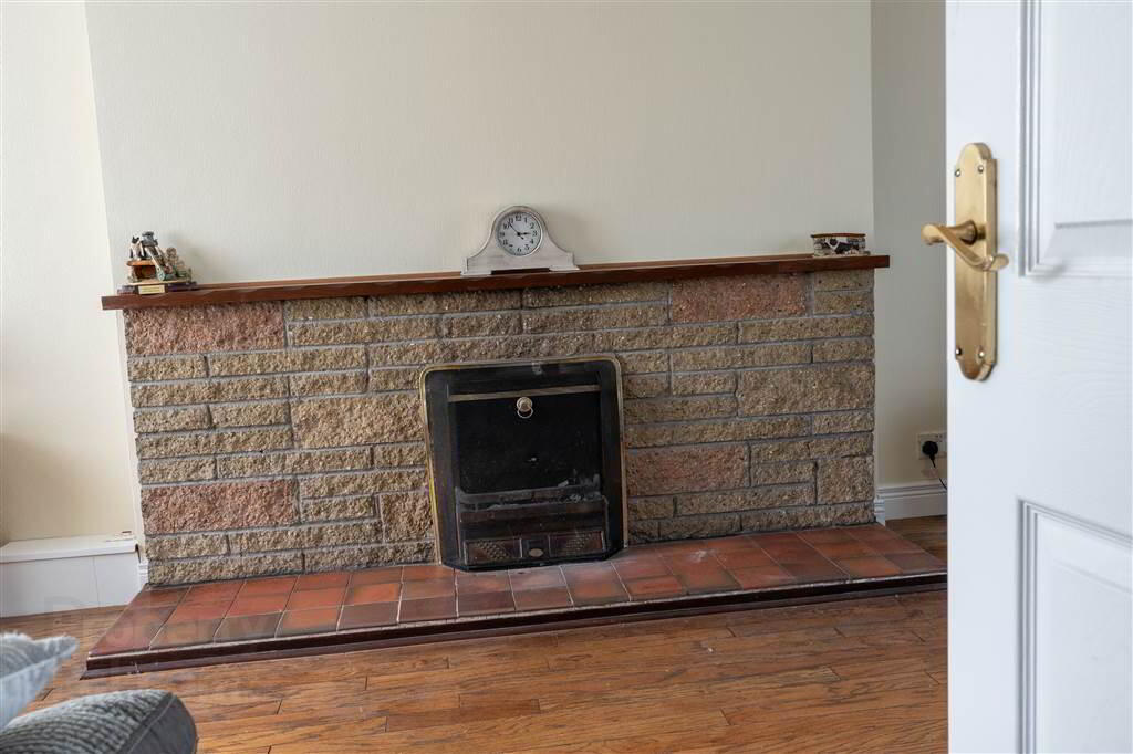 18 Lislunnan Road 10 of 38
