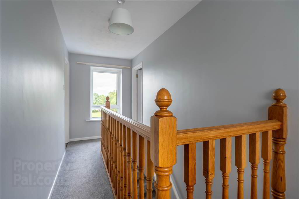 18 Lislunnan Road 19 of 38