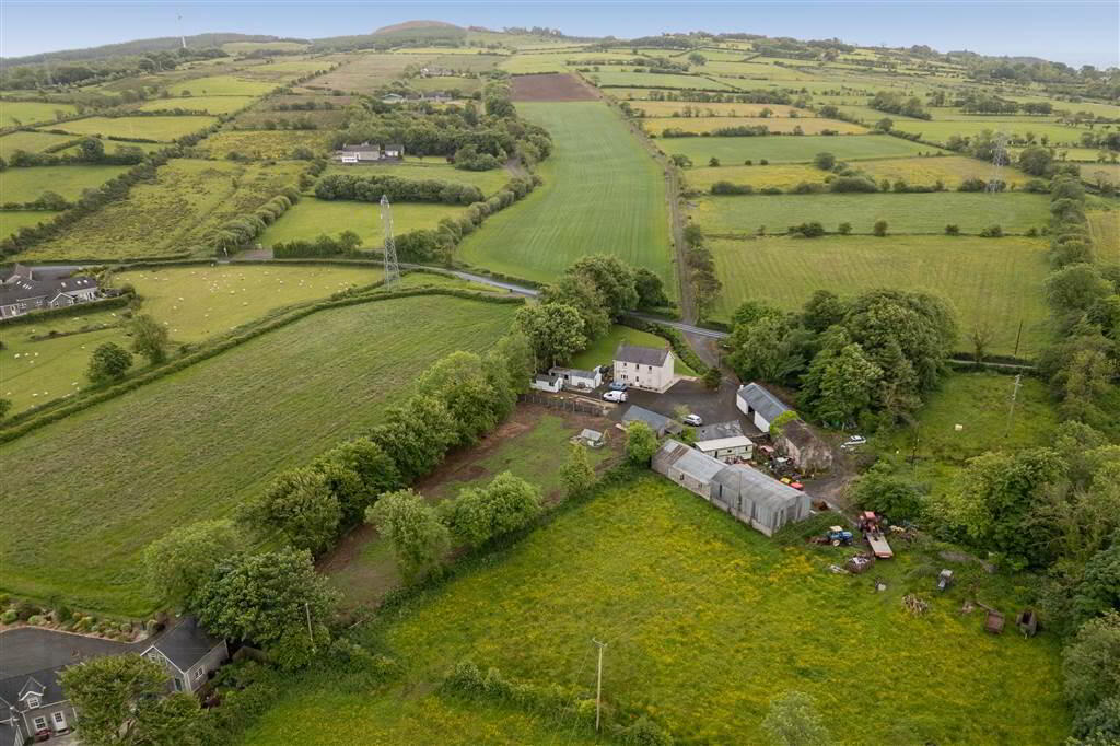 18 Lislunnan Road 37 of 38