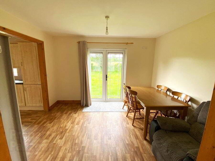 No 11 Dromore Park 7 of 23