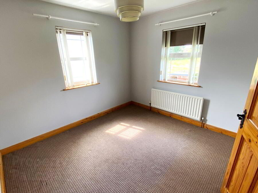 No 11 Dromore Park 17 of 23