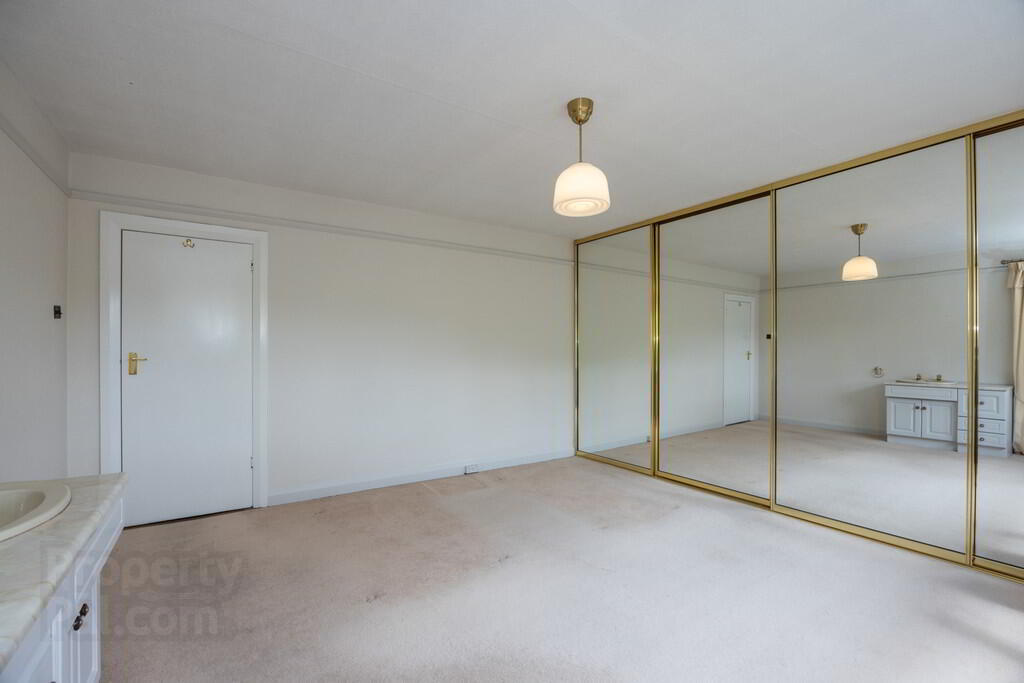 29 Cambourne Park 19 of 31