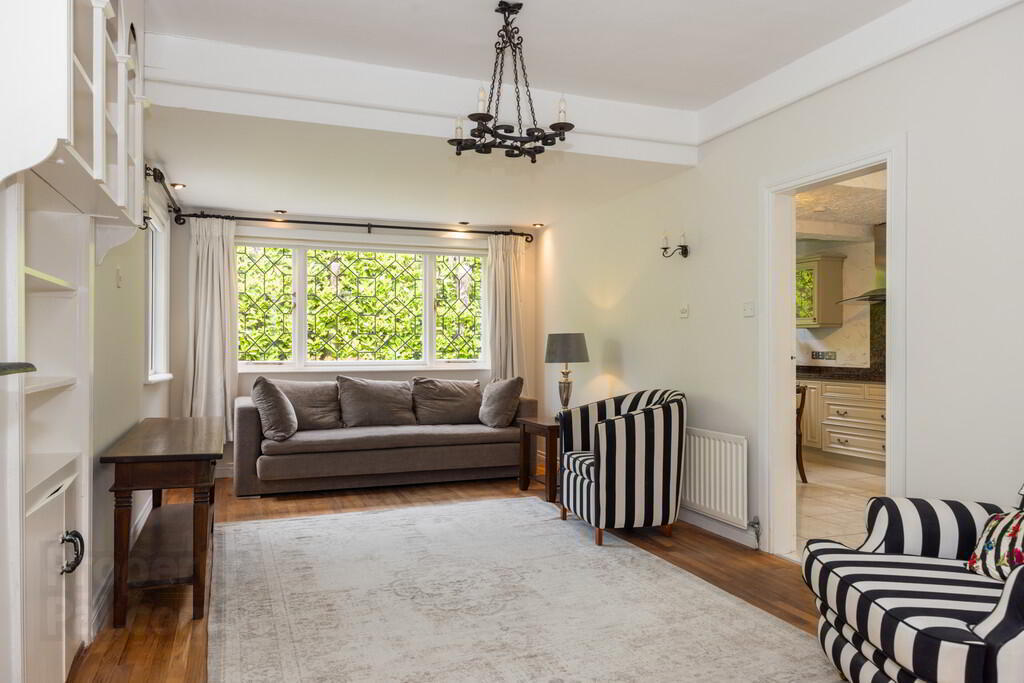 29 Cambourne Park 10 of 31