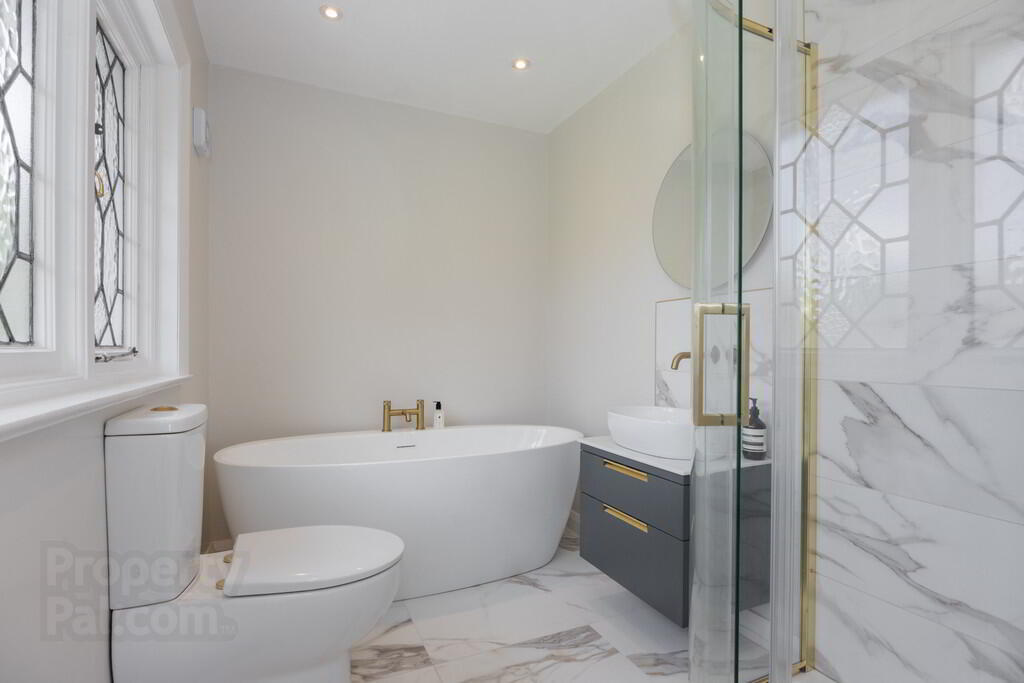 29 Cambourne Park 23 of 31