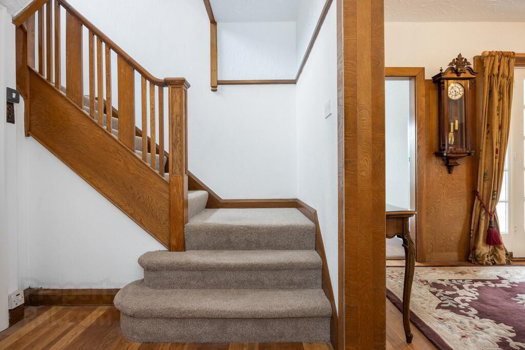 29 Cambourne Park 4 of 31