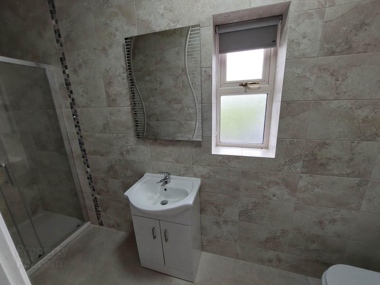 The Cottage, Lavagh 12 of 15