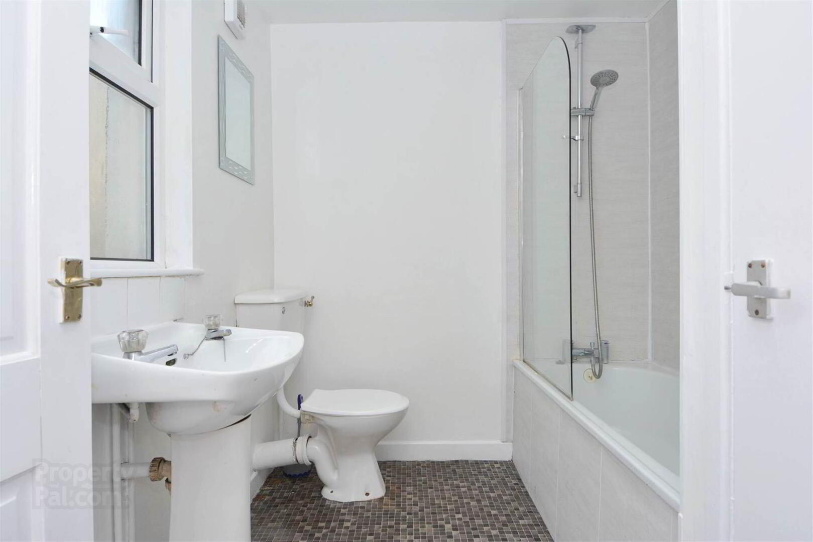 21 Elmdale Street 9 of 9