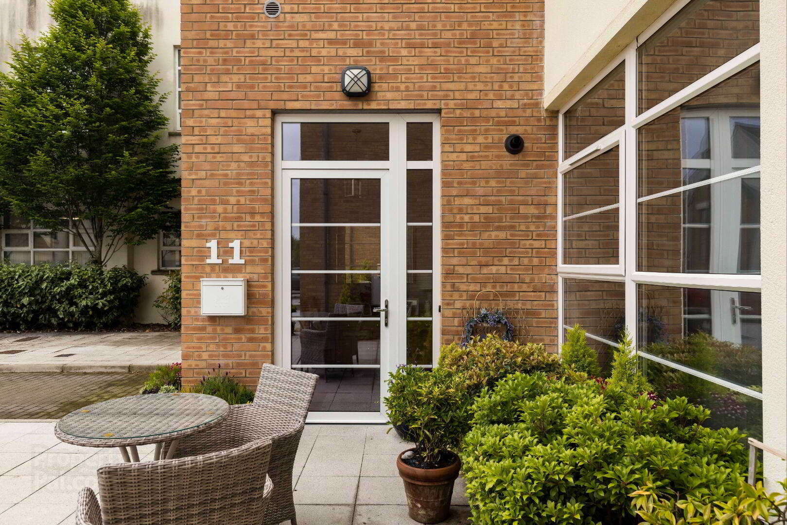 11 Lotus Court 6 of 34
