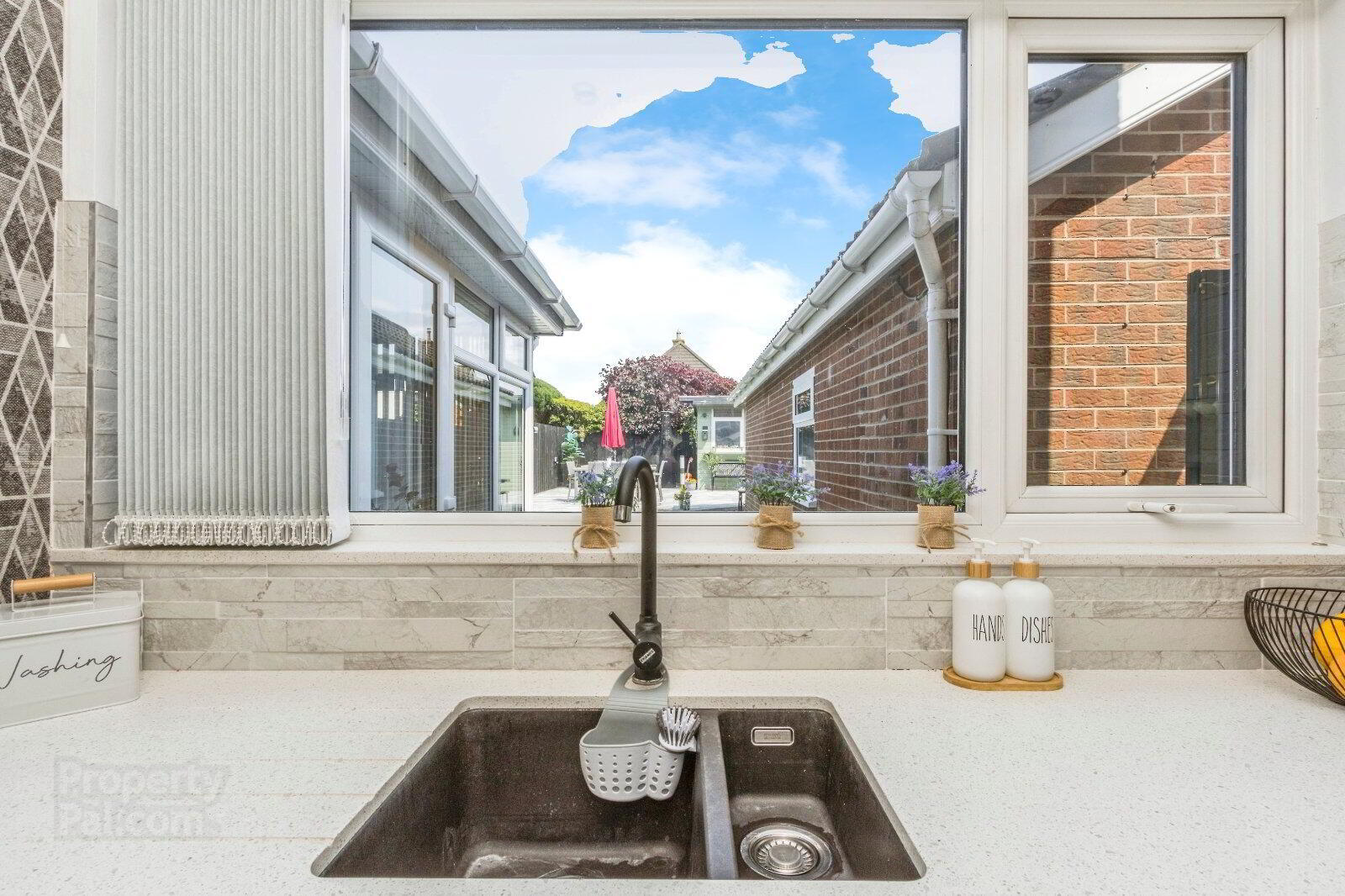 11 Gravelhill Road 9 of 20