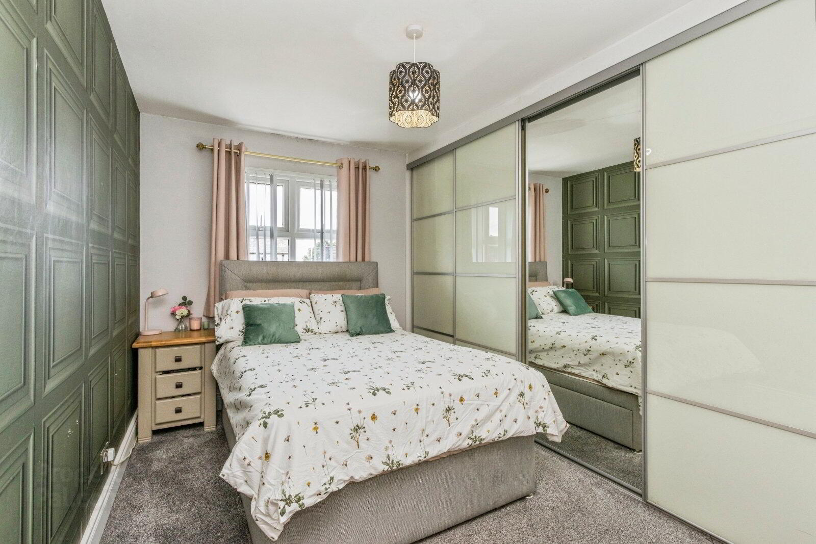11 Gravelhill Road 11 of 20