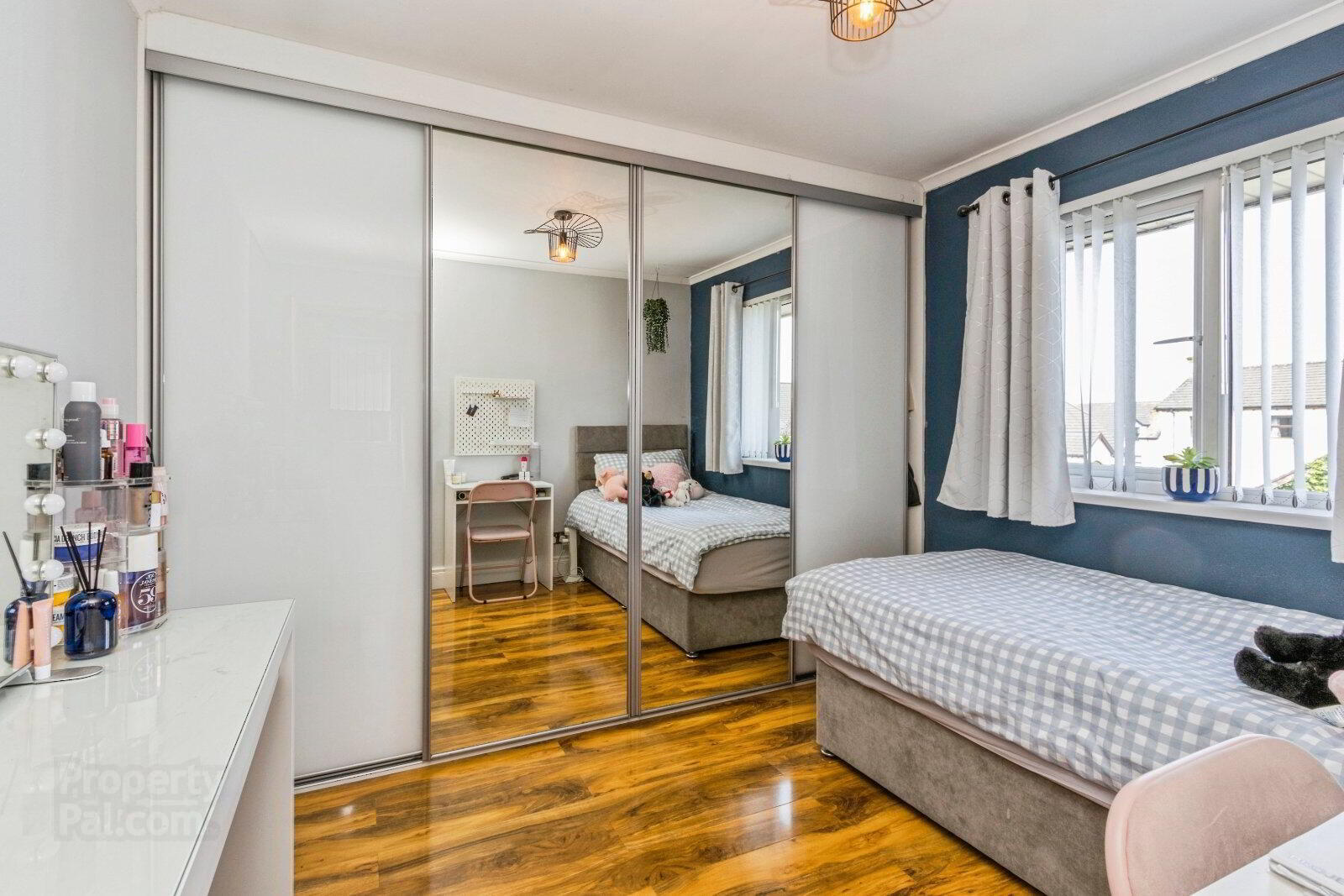 11 Gravelhill Road 12 of 20