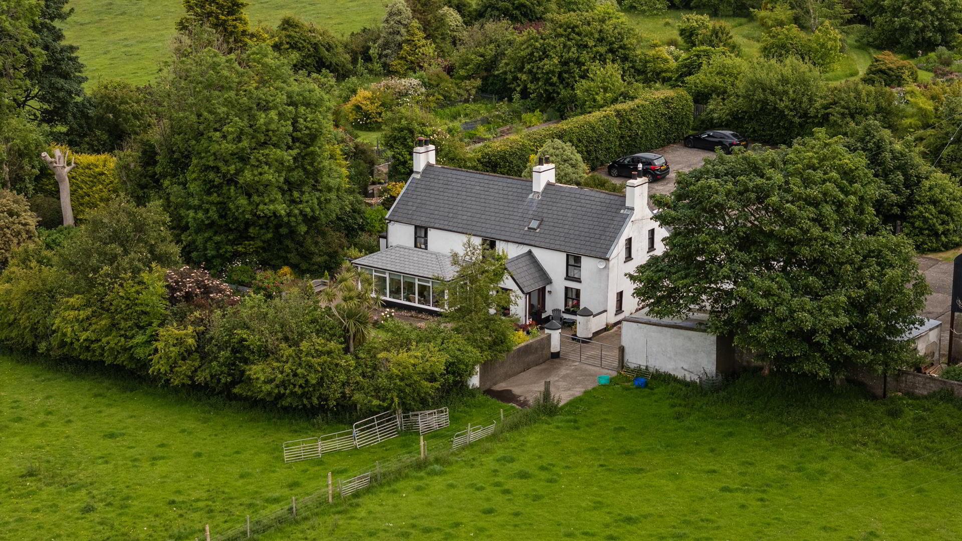 'Kilcoan Gardens', 240 Middle Road 8 of 84