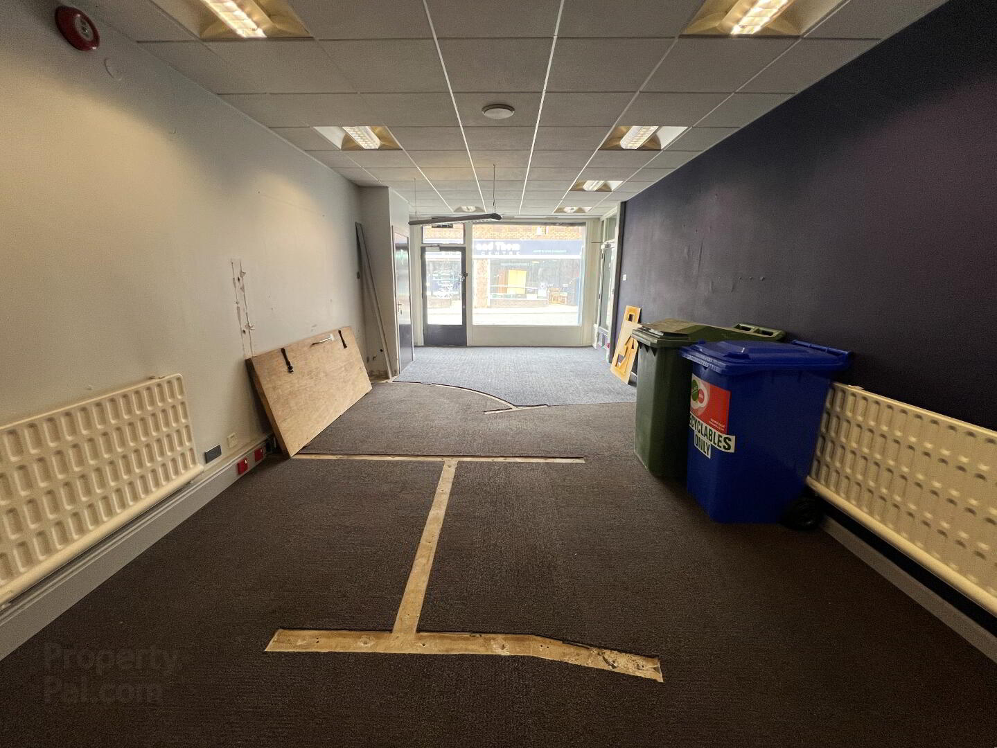 Unit 5 Thomas Street Shopping Centre 3 of 5