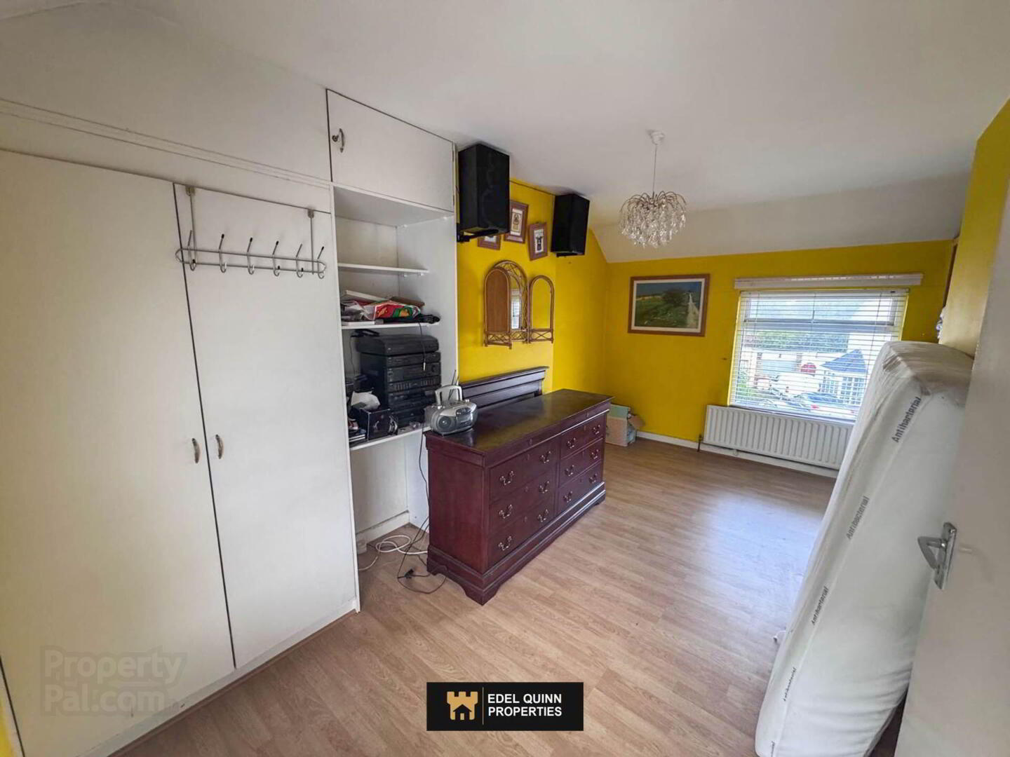 22 St Josephs Avenue 14 of 17
