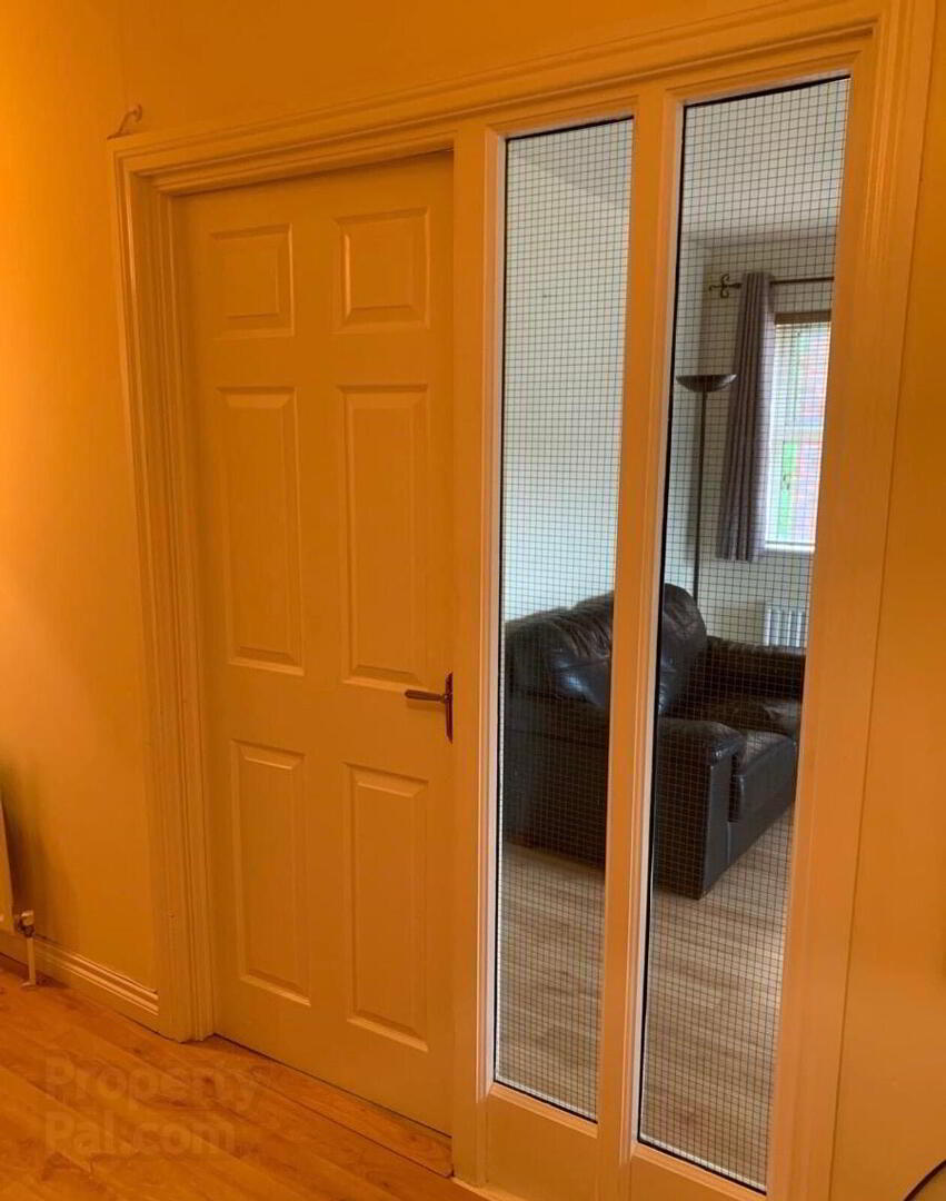 Apt 16, Minnowburn Mews 6 of 16