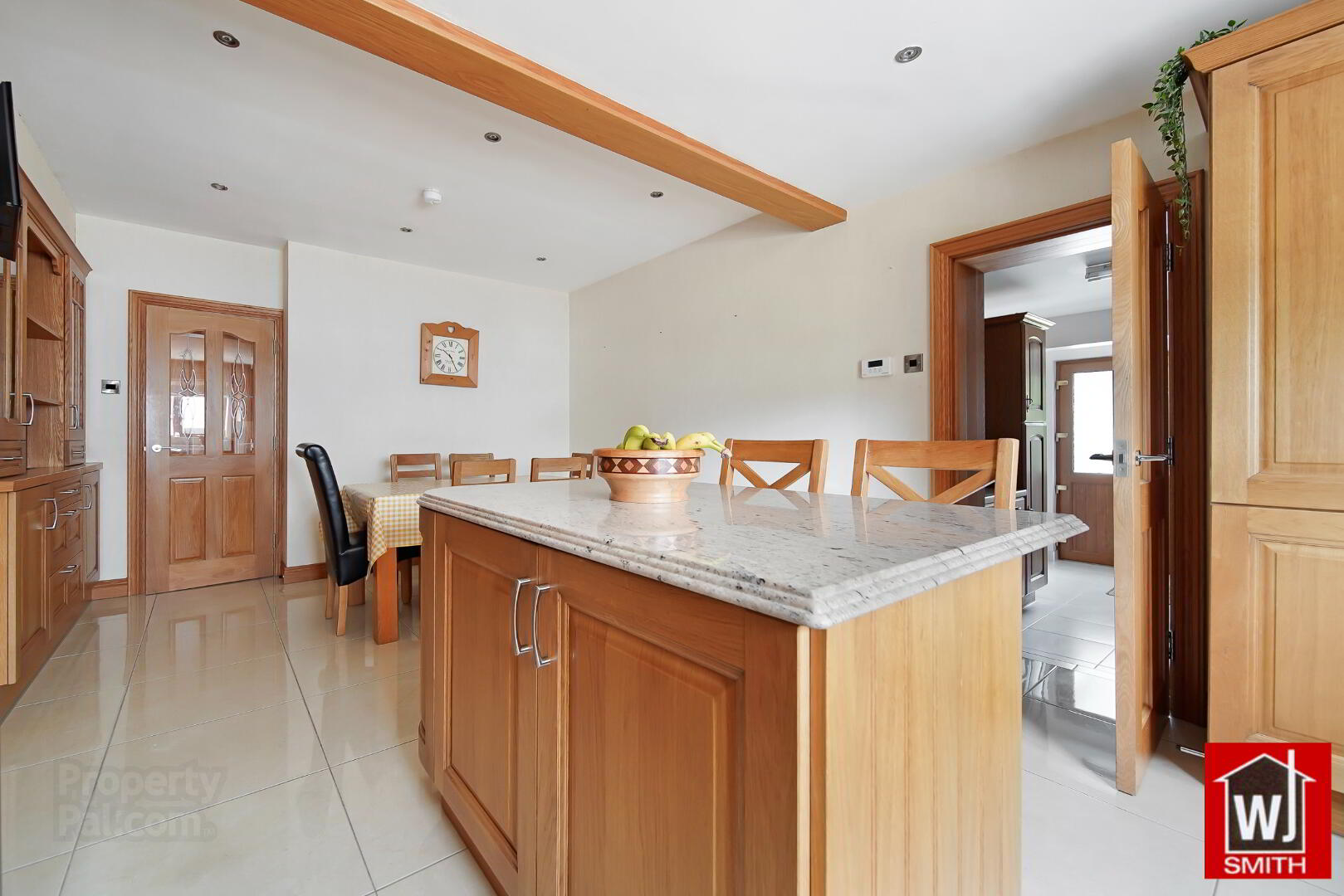 12 Lurganbuoy Road 17 of 47