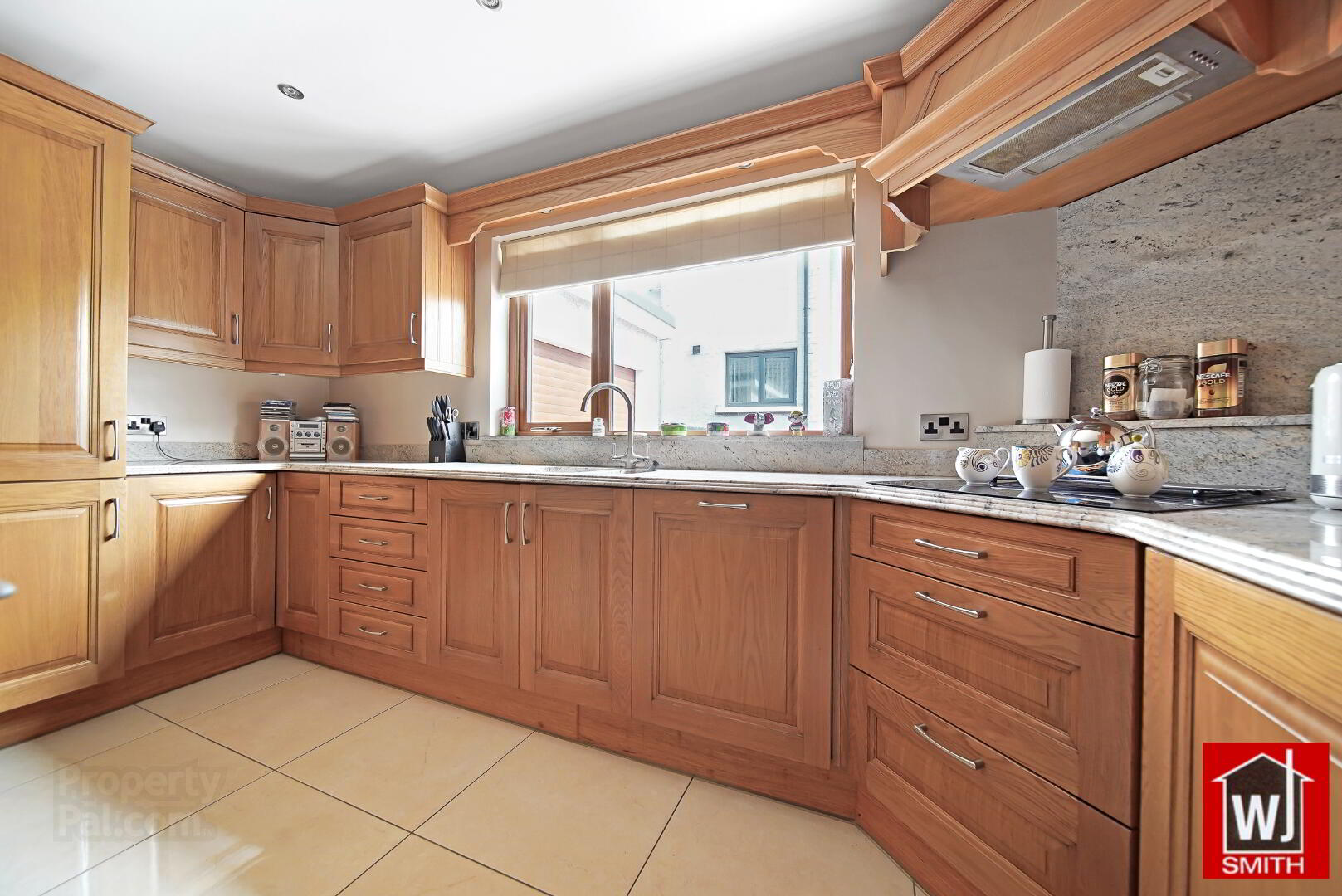 12 Lurganbuoy Road 13 of 47