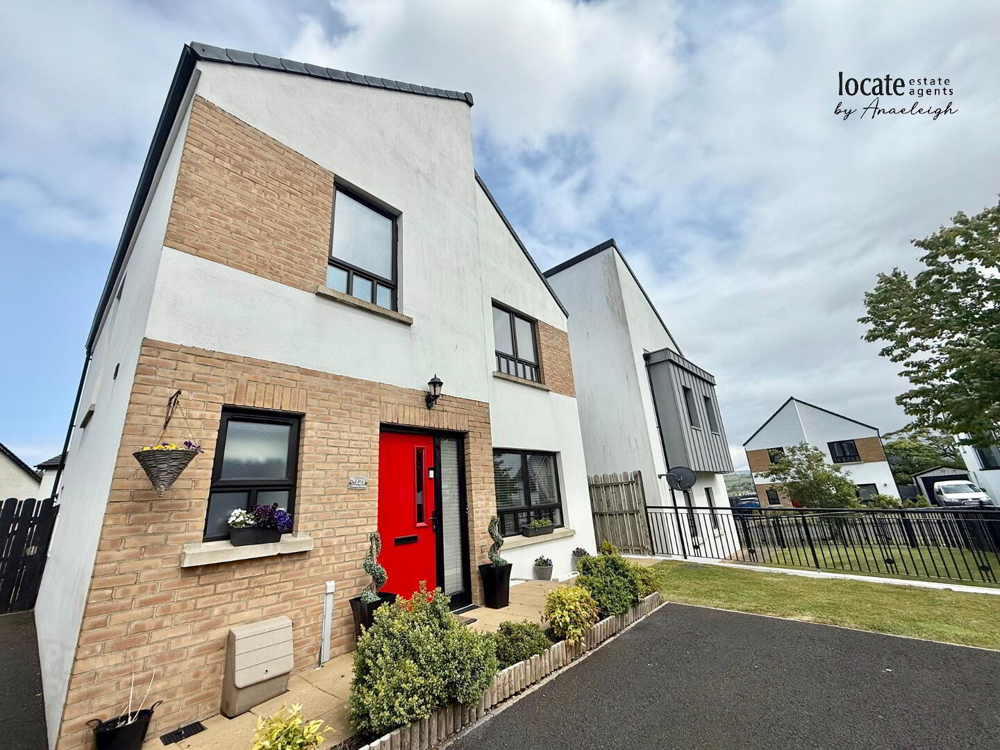 property description image
