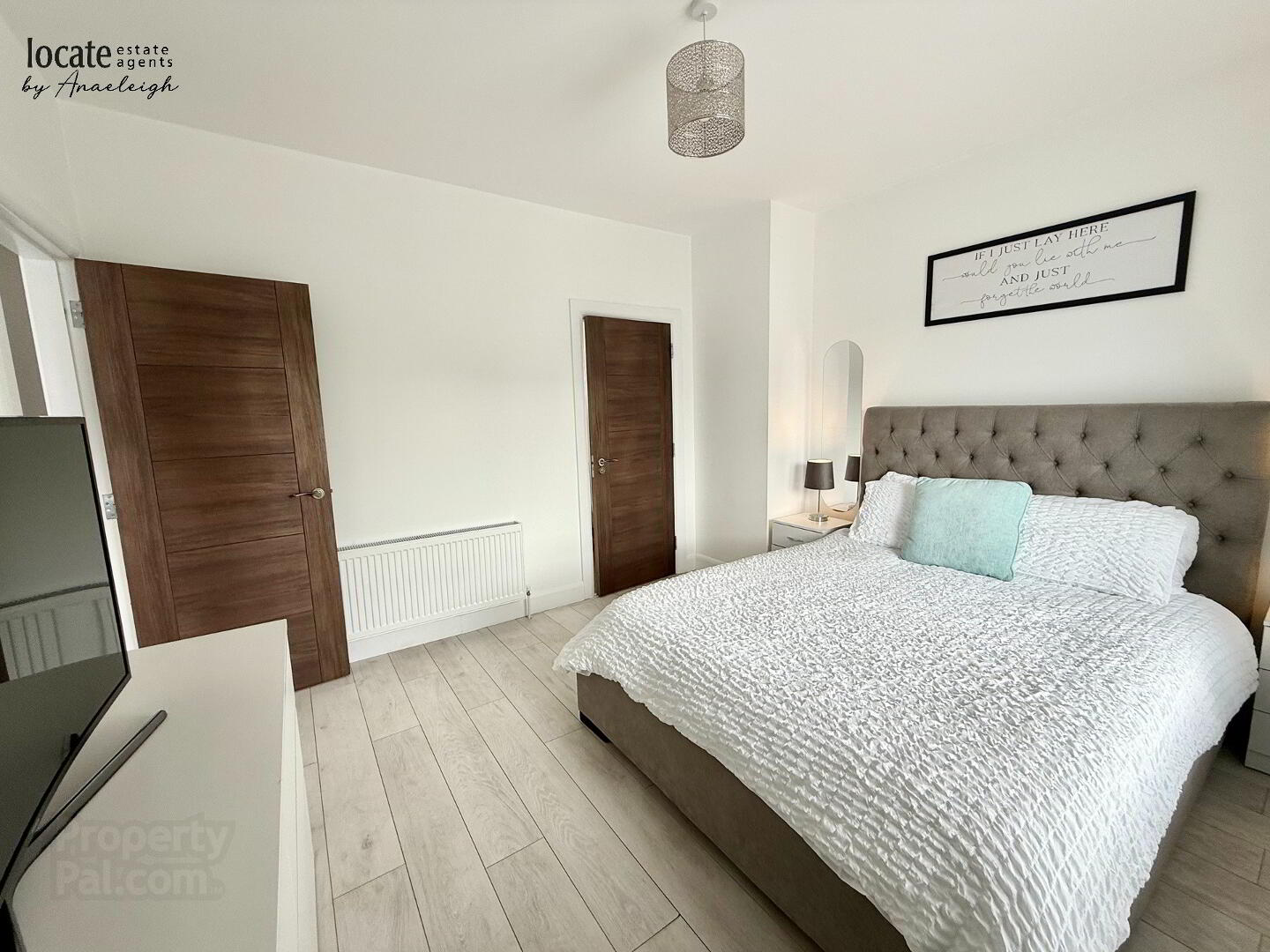 121 Butlers Wharf 15 of 26