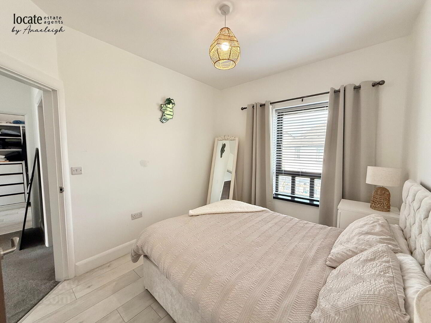 121 Butlers Wharf 21 of 26