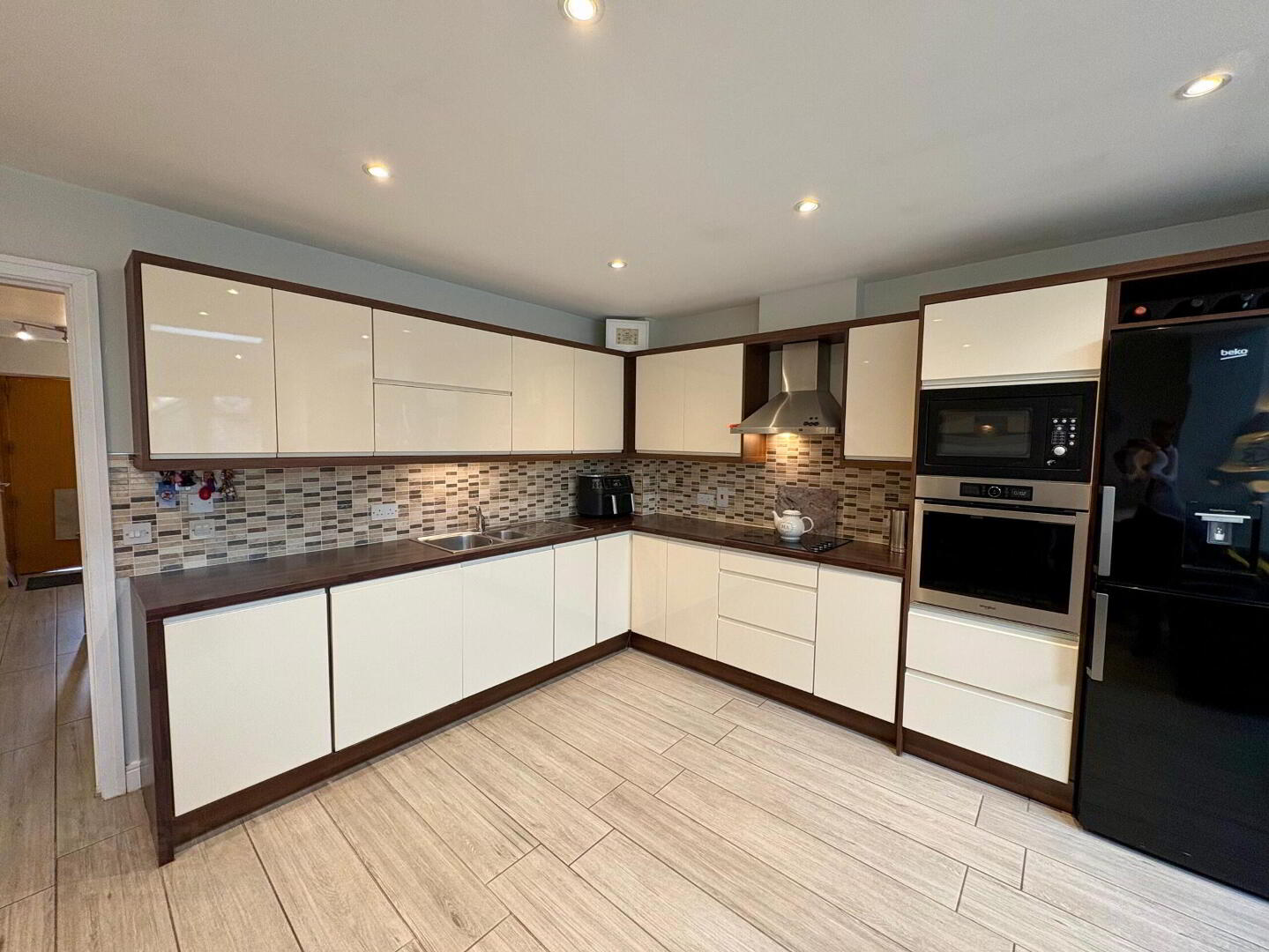 12 Blackthorn Hill View 8 of 18