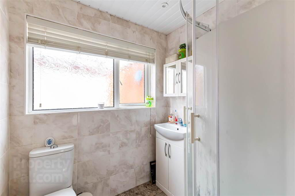 55 Ivan Street 7 of 23