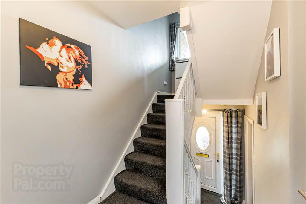 55 Ivan Street 13 of 23