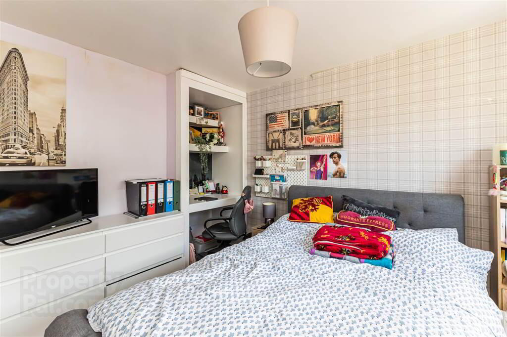 55 Ivan Street 17 of 23