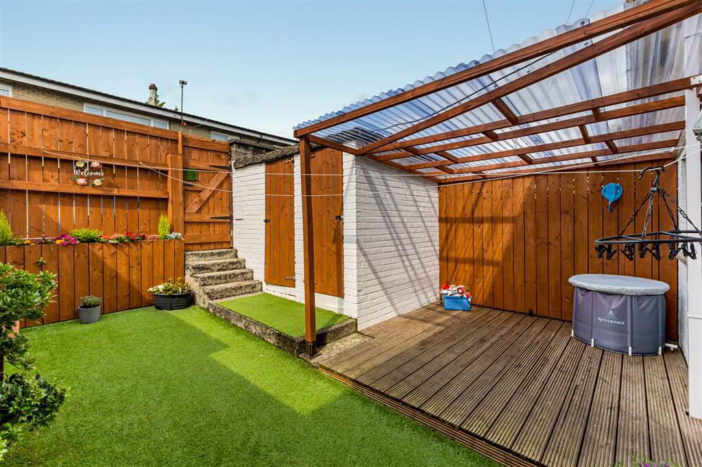 55 Ivan Street 20 of 23