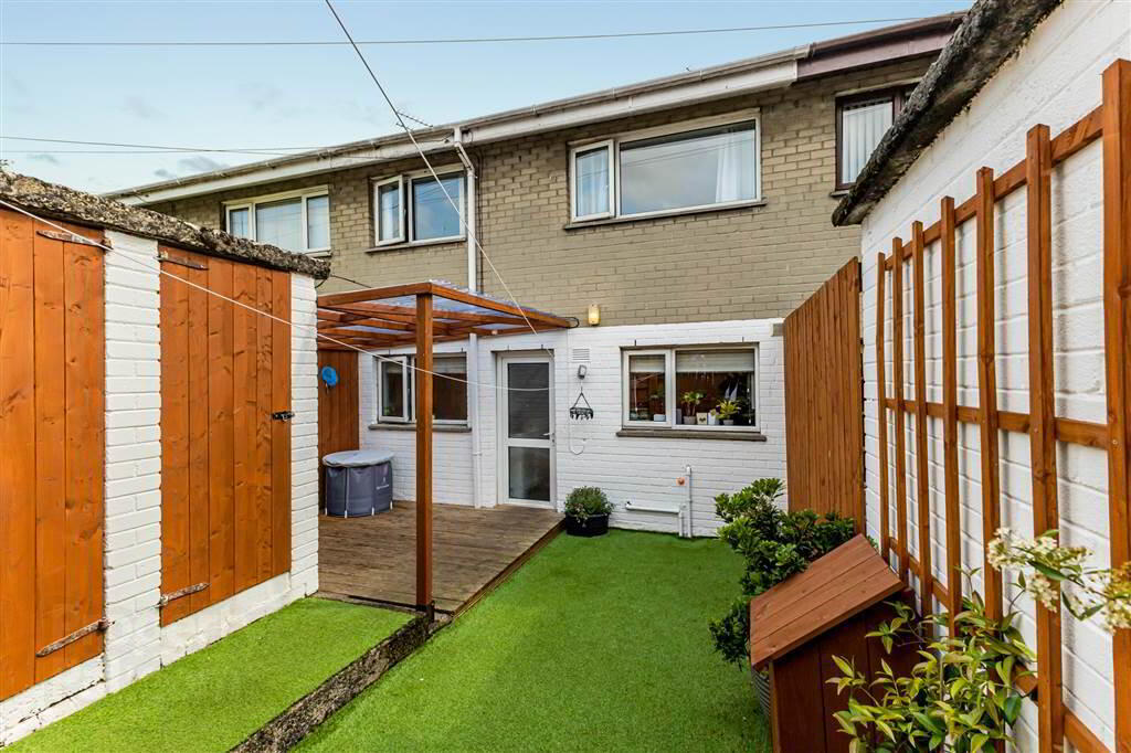 55 Ivan Street 22 of 23