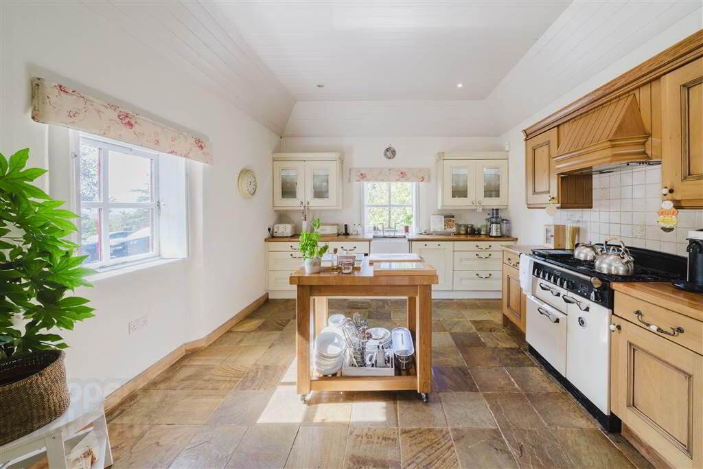 Sheeffrey Cottage 6 of 24