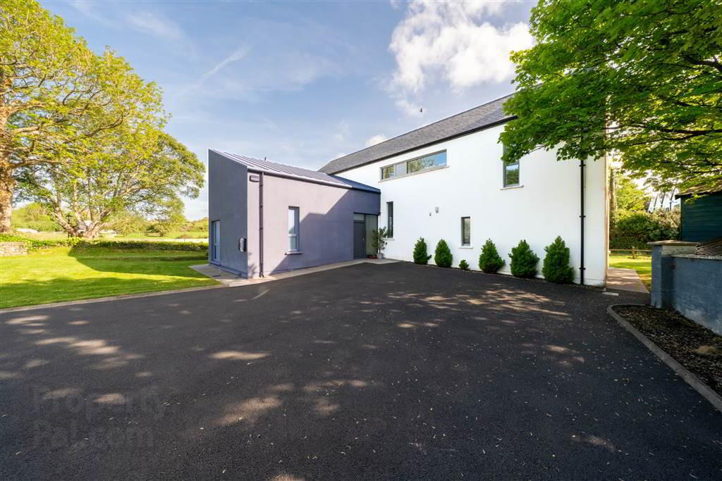 property description image